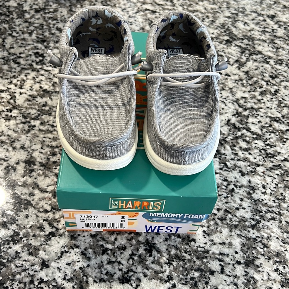 Toddler 8 shoes, hey dude style